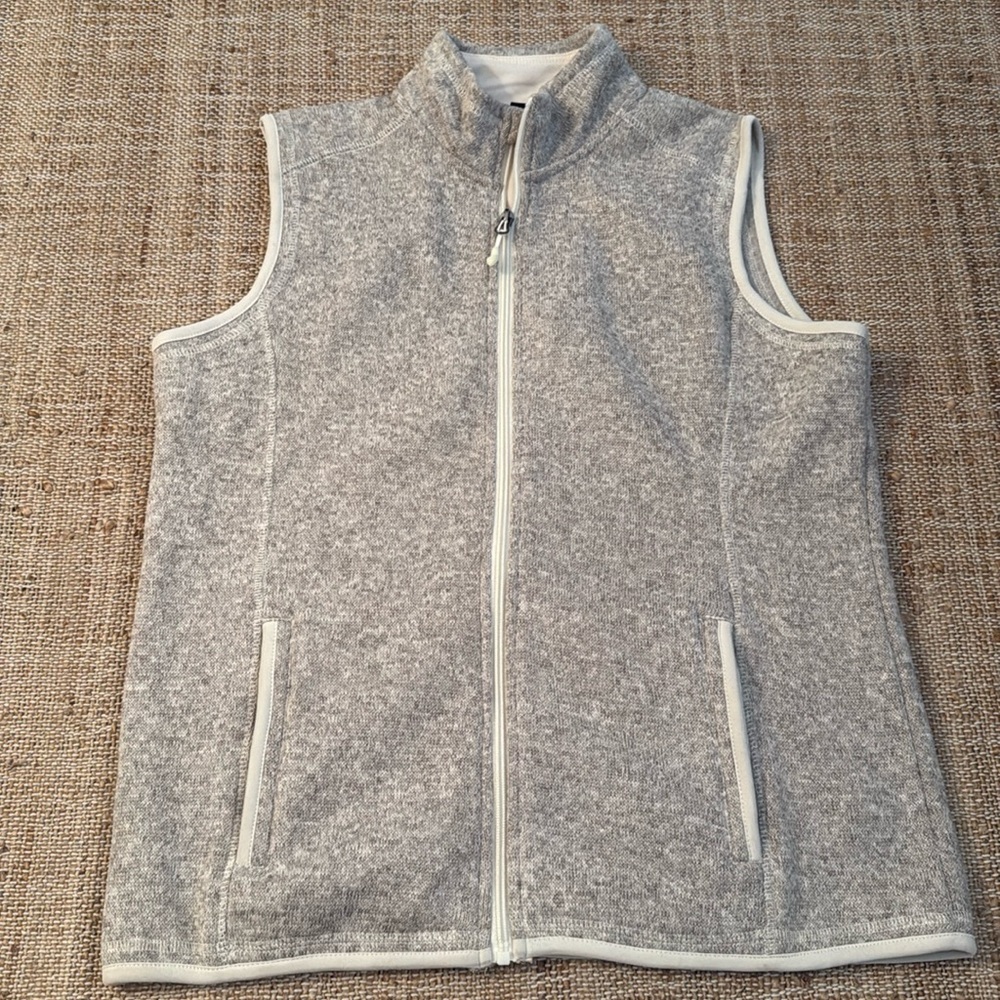 Charles River Apparel Women's Vest Cream Large